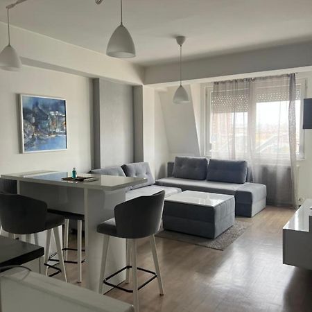 Cozy Apartment In The City Center Skopje Extérieur photo